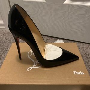 Christian Louboutin So Kate